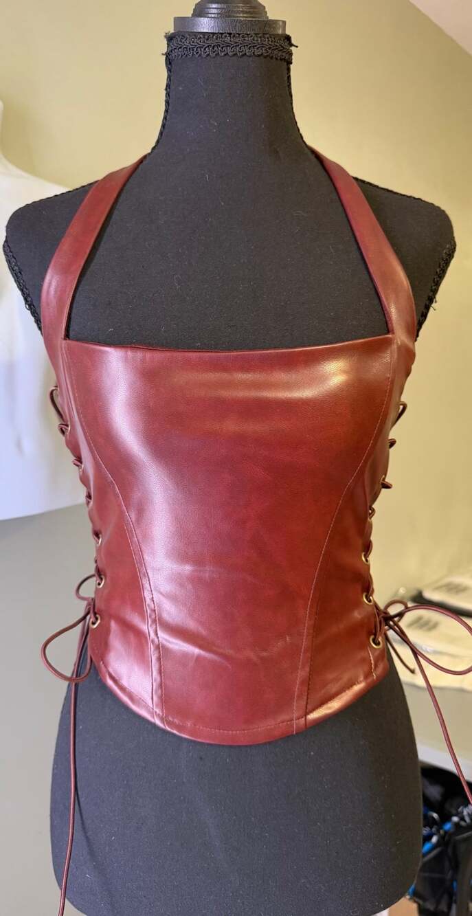 Windsor Faux Leather Corset Top Size S Red